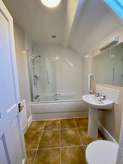 Rigg View bathroom